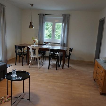 Wohnung Erdgeschoss Mit 3 Schlafzimmer In Ruhiger Gegend Mader Екстериор снимка