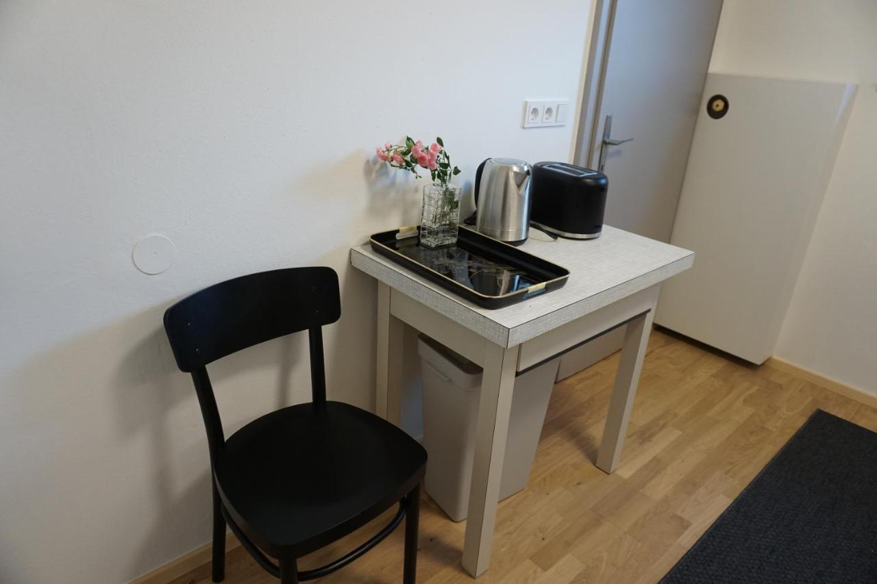 Wohnung Erdgeschoss Mit 3 Schlafzimmer In Ruhiger Gegend Mader Екстериор снимка